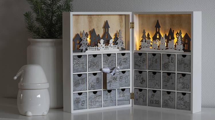 Adventskalender, 8 warmweiße LEDs